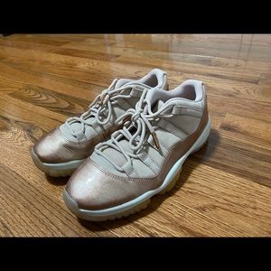 Jordan 11 Retro Low Rose Gold